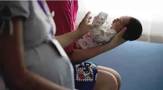 bono para madres solteras en Ecuador