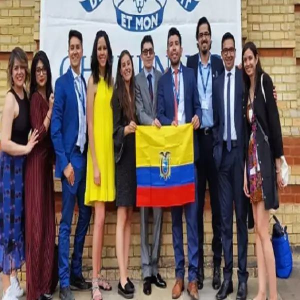 becas para ecuatorianos en reino unido