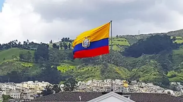 26 de septiembre día de la bandera del ecuador