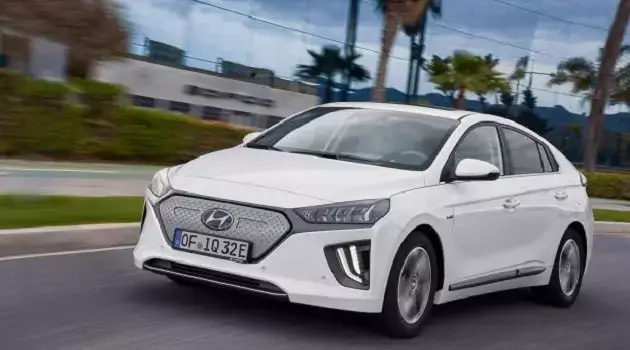 Hyundai Ioniq híbrido promete seguridad y sostenibilidad