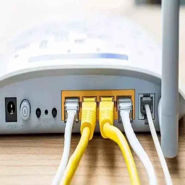 para qué sirve cada cable del router